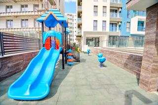 Roxy's Retreat in Nord10 by Alezzi - pool n playground - 2