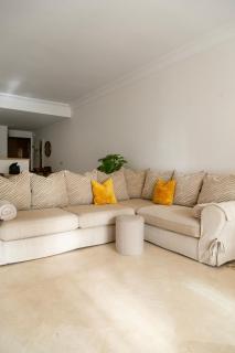 San Pedro Beach Prime location Ground Floor Beach on Your Doorstep - 3
