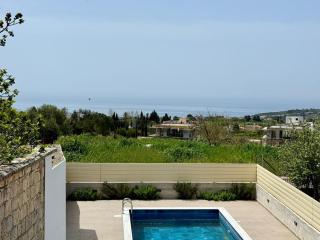 Authentic 5 Bedroom Stone Villa with Pool in Kathikas - 0