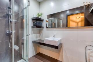 Stylish 2BR Sliema Stay near Seafront - 6