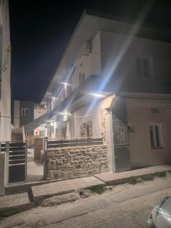 Veniro Luxury Apartments - 8