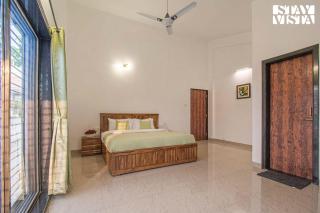 StayVista's Brookvale Cottage - Dive into tranquility with pool view and gazebo - 1