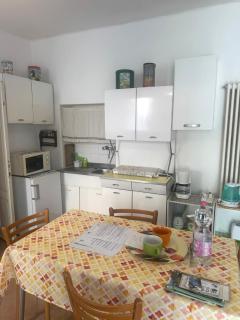 The White Alley House close to the Lake - 4