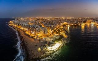 Stylish 2BR Sliema Stay near Seafront - 5
