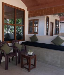 Sand Dune Beach Hotel & Surf Camp - Arugam Bay - 2