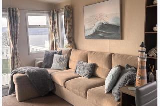 Seaside Escape in Wemyss Bay - 6