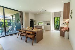 Aileen Layan Villa 6 with Private Pool - 5