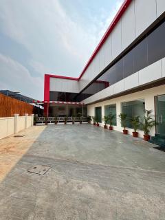Hotel Aura Inn - 2