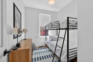 Warm & Stylish 3BR with Private Yard - Tower Grove - 4