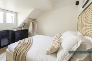 PoeticStay - Opera - 2