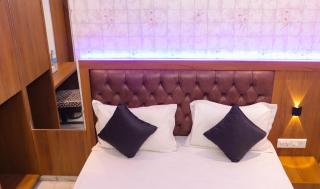 Ruby Lodging And Boarding - 7