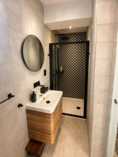 Ivy - Paola Modern Townhouse - 4