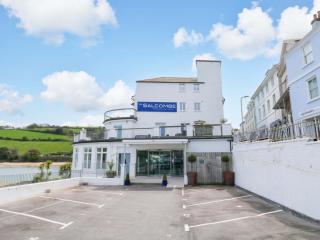 24 The Salcombe - 8