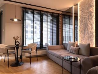 Gdynia Portova Modern Suite & Parking by Downtown Apartments - 8