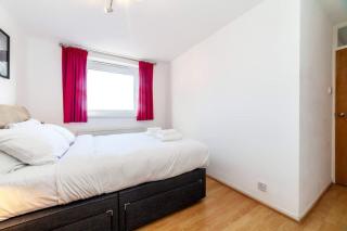 Spacious 3-Bedroom Duplex in Wimbledon with Easy Central London Access - 3