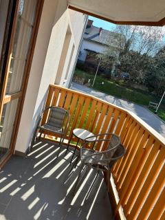 Kryształ A10, Garaż - 2