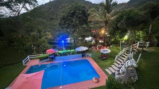 Cabaña Familiar Rio Piscina Descanso Naturaleza 2habitaciones 5 personas - 8