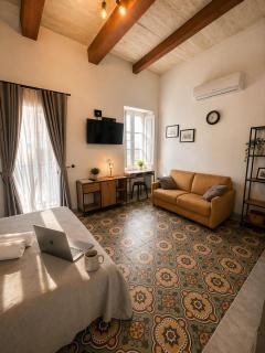 Ivy - Paola Modern Townhouse - 6