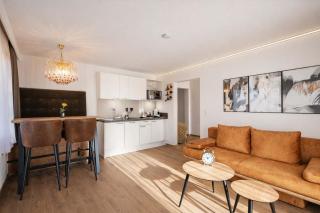 VIKTORIAS Home VIKTORIA - by AlpenLuxus Collection - 0