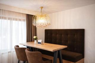 VIKTORIAS Home VIKTORIA - by AlpenLuxus Collection - 4