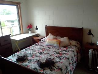 Platypus Heaven Waratah Waterfall Retreat Unit 3 Free Pay TV Free Bottle Wine - Waratah - 8