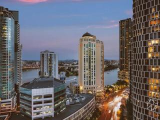City View 2BR Retreat | Pool & Gym Access - 8