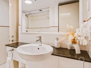 City View 2BR Retreat | Pool & Gym Access - 6
