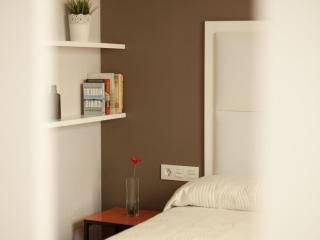 Apartamentos Caballerizas con parking gratuito - 1