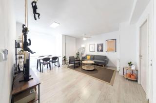 Charming Apartment with Terrace - 5