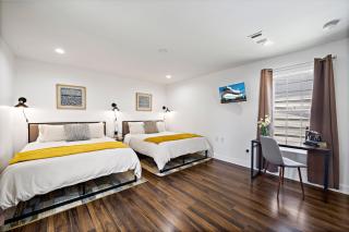 Getaway Nr Midtown, DT, TSU Hot tub Game Room - 6