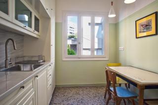 Lovely two-bedroom apartment with roof garden! EP7 - 1