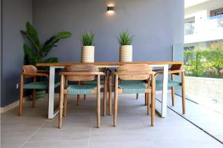 Vanian Gardens 4 bedroom Ap - 9