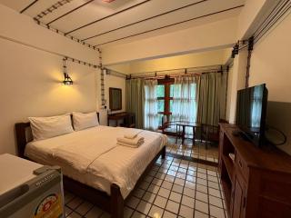 Charming Apartment with Private Room in Chang Phueak, Thailand - 2