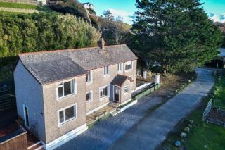 Maytree Cottage - 4 Bedroom Holiday Home - Tenby - 3