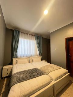 Rover's Inn Entebbe - 0