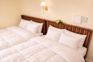 Spacious 2BR for 5 Near Sillim Pink & Cozy Stay - 1