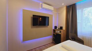 Elegance Lux Living 212 - 3