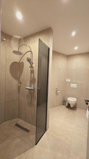 Elegance Lux Living 212 - 4