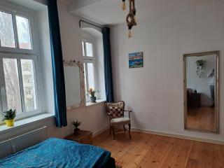 Sonnige und ruhige Altbauwohnung in Friedrichshain - 8