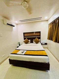 Hotel Silver Seven - 2
