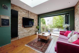Tranquil Townhouse in Clifton Wood - 0