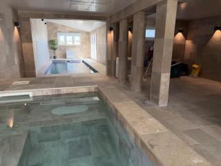 Gite en Champagne - Piscine intérieur et spa - 15 personnes - 0