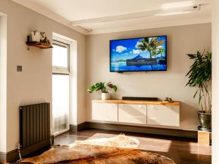 Sun Set House With Hot Tub - 7