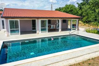 Villa Jacky 2 near Porec for 4 persons with 32 m2 private pool - pet friendly - 9
