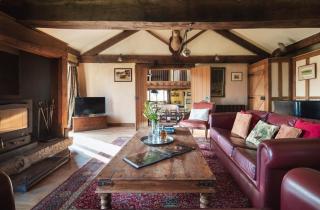 Salvin Lodge a unique barn conversion in Devon - 3