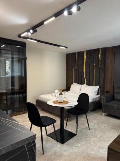 Black & Velvet Studio - 9