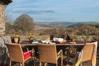 Salvin Lodge a unique barn conversion in Devon - 2