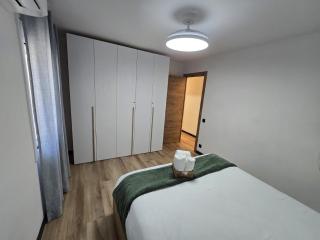 Comfort Stay-Private Apartment Near Barcelona, Airport - 4