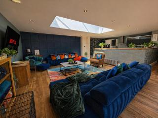 The Stables Luxury House with Hot tub - 4