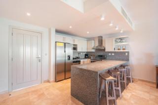 Apartment with pool and ocean view at Punta Palmera Ba5 - 2